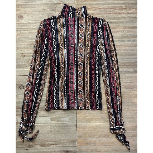 Free People Donatella Turtleneck Top - Picture 4 of 9